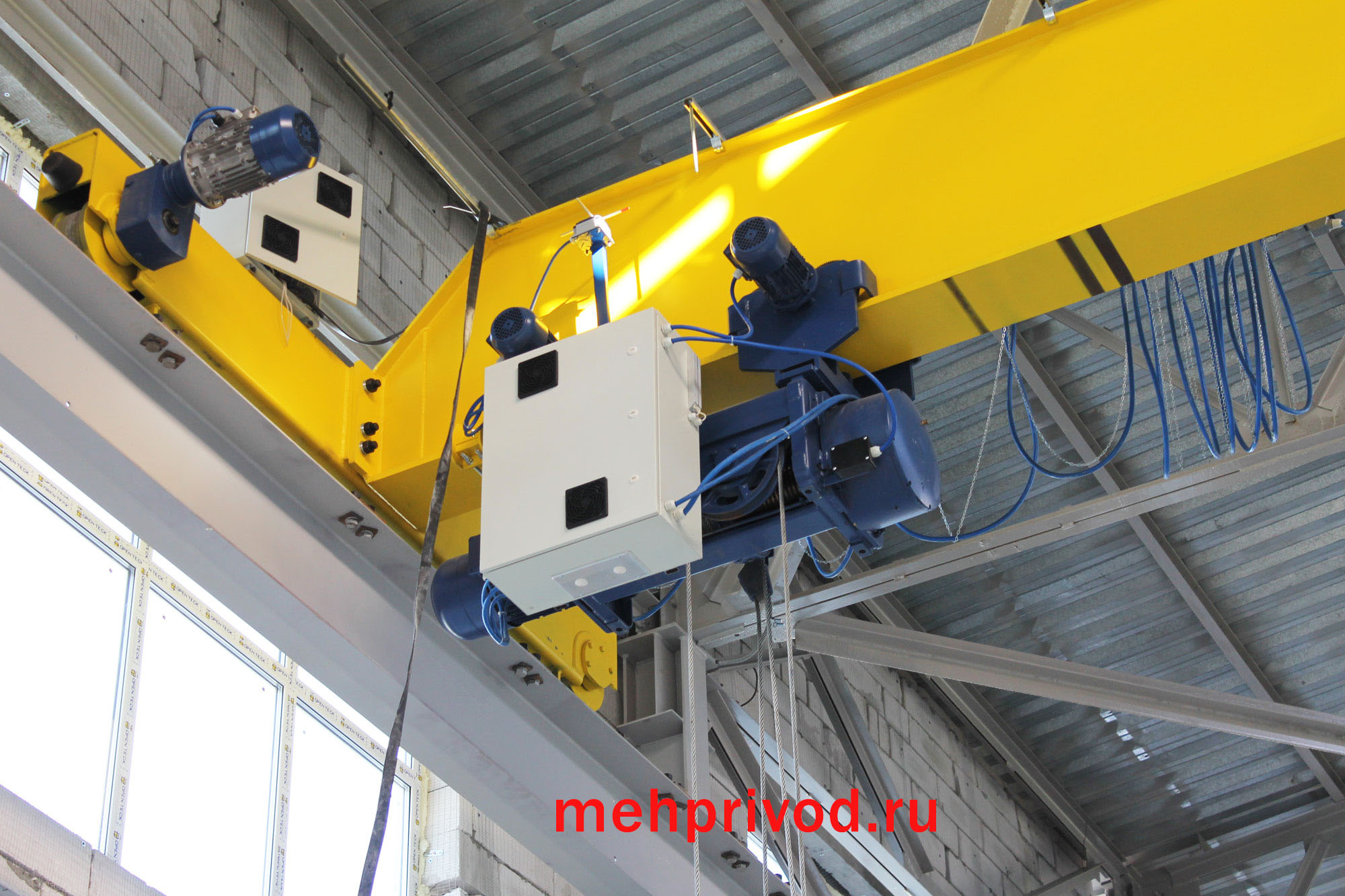 Редукторы для грузоподъемного оборудования